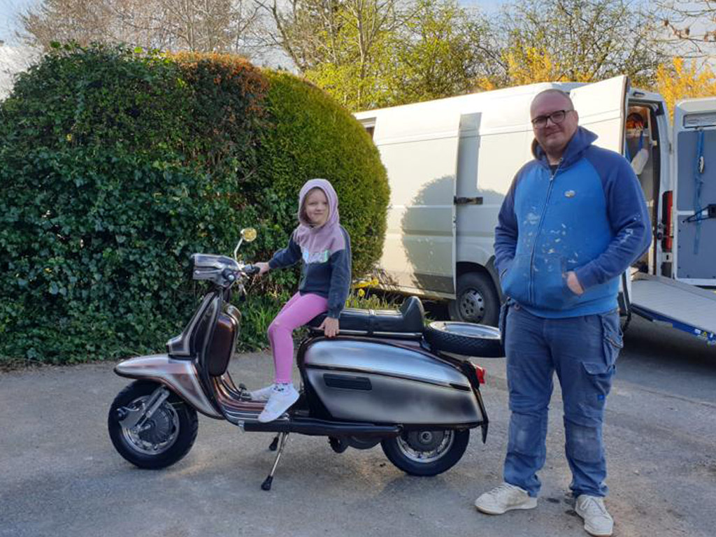 Winner Ash Williams of a Spanish 1975 Li Lambretta GP200 - 5th April