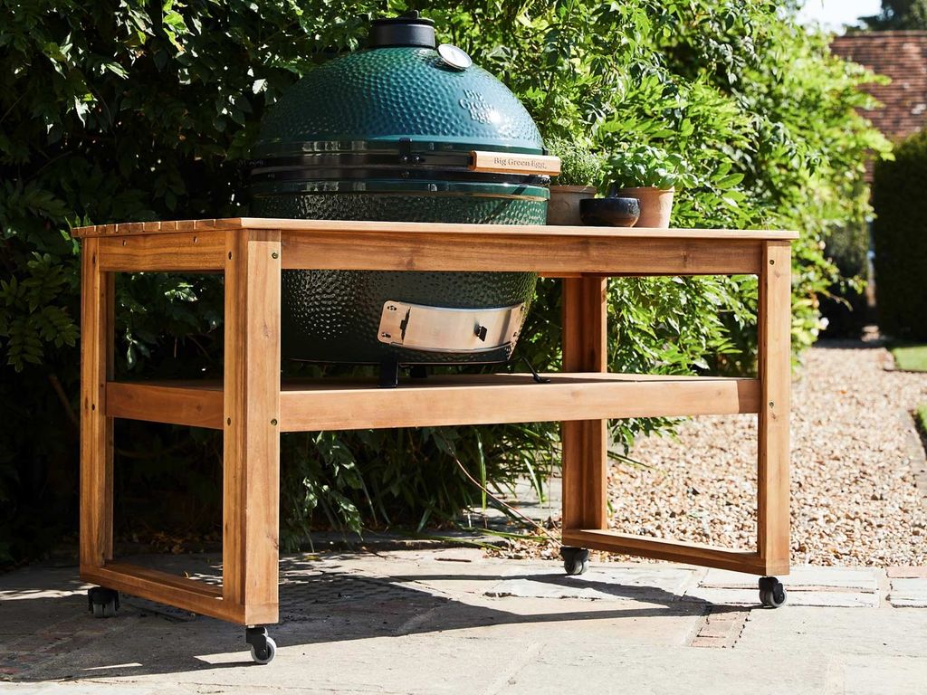 Big Green Egg with Acacia Table - The Ultimate Set up - 6th April